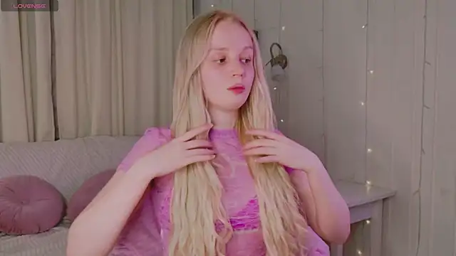 Beatrica Klein online show from 04.16.26