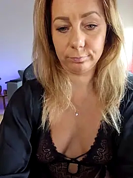 angela 88 online show from 01.27.25