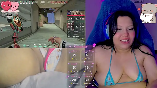 Snapshot of crystal7u7 chatting on 02.18.25 crystal7u7 online show from 02.18.25