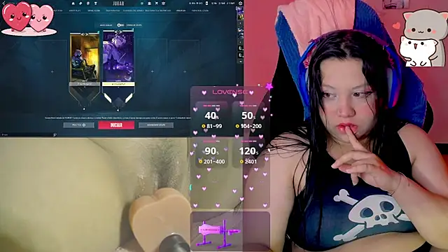 Snapshot of crystal7u7 chatting on 02.21.25 crystal7u7 online show from 02.21.25