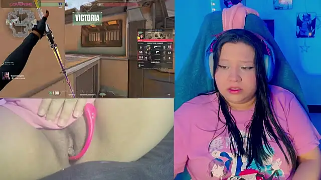 Snapshot of crystal7u7 chatting on 02.27.25 crystal7u7 online show from 02.27.25