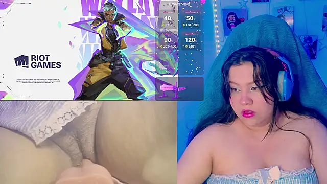 Snapshot of crystal7u7 chatting on 03.14.25 crystal7u7 online show from 03.14.25