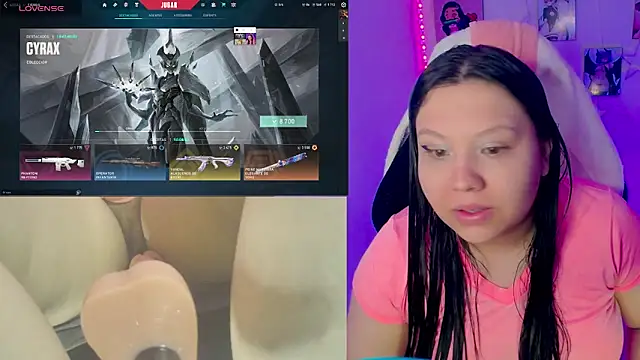 Snapshot of crystal7u7 chatting on 03.15.25 crystal7u7 online show from 03.15.25