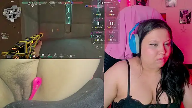 Snapshot of crystal7u7 chatting on 03.21.25 crystal7u7 online show from 03.21.25