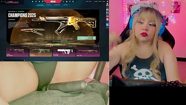 Snapshot of crystal7u7 chatting on 09.24.25 crystal7u7 online show from 09.24.25