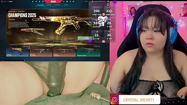 Snapshot of crystal7u7 chatting on 09.26.25 crystal7u7 online show from 09.26.25