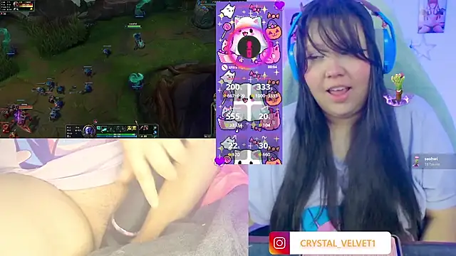 Snapshot of crystal7u7 chatting on 11.04.25 crystal7u7 online show from 11.04.25