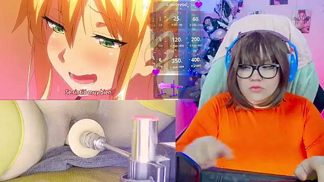 Snapshot of crystal7u7 chatting on 11.26.25 crystal7u7 online show from 11.26.25