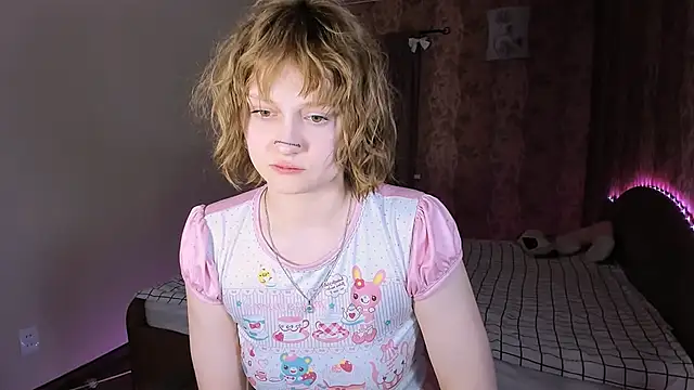 Snapshot of MariaMango chatting on 02.25.26 MariaMango online show from 02.25.26