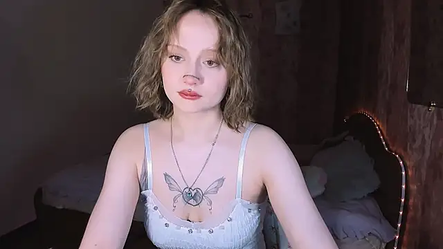 MariaMango online show from 04.10.26