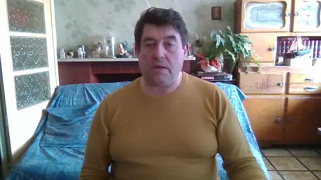 Snapshot of sympatrique chatting on 03.02.25 sympatrique online show from 03.02.25