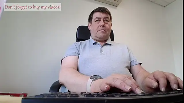Snapshot of sympatrique chatting on 07.20.26 sympatrique online show from 07.20.26