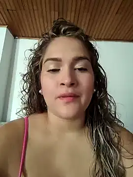 Sara smiiith211 online show from 12.18.24