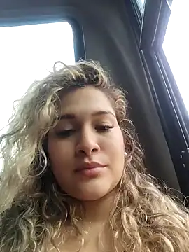 Sara smiiith211 online show from 01.25.25