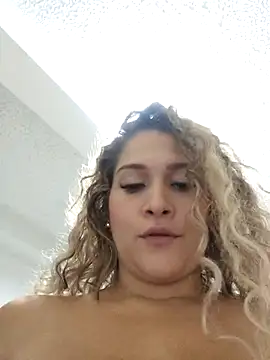 Sara smiiith211 online show from 03.02.25