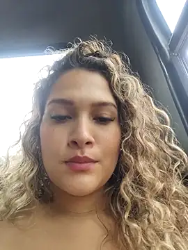 Sara smiiith211 online show from 03.04.25