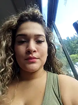 Sara smiiith211 online show from 03.20.25