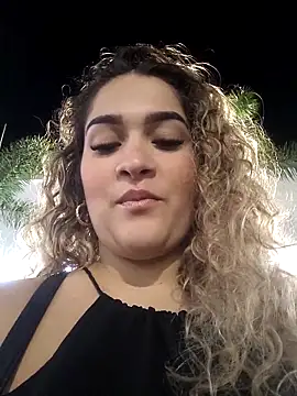 Sara smiiith211 online show from 10.09.25