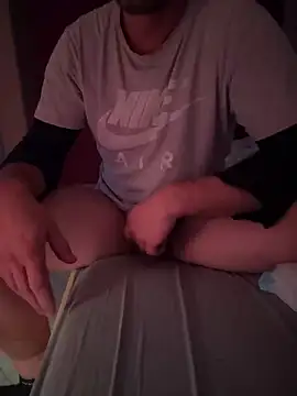 Snapshot of Bennyben8604 chatting on 12.12.24 Bennyben8604 online show from 12.12.24