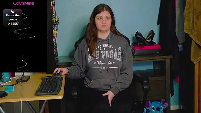 TreeJeanne online show from 12.16.25