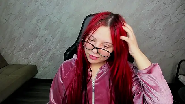 Snapshot of Stacy_Luv chatting on 02.06.25 Stacy Luv online show from 02.06.25