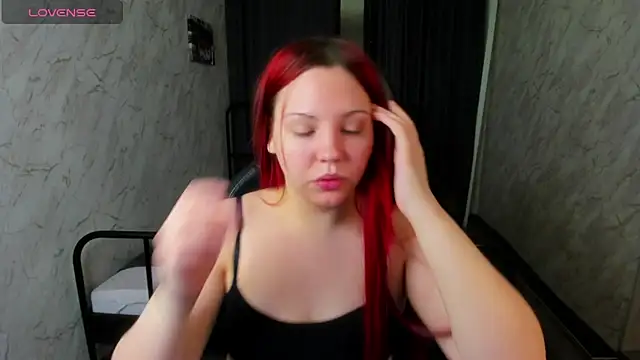 Snapshot of Stacy_Luv chatting on 02.17.25 Stacy Luv online show from 02.17.25