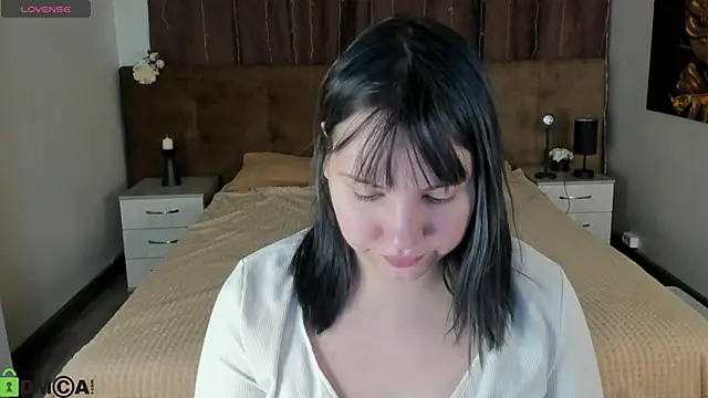 Stacy Luv online show from 02.19.26