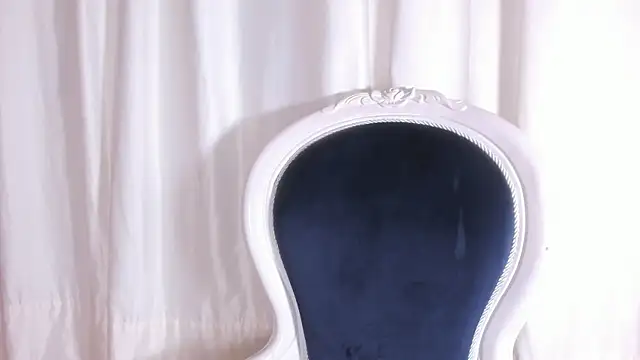  Emma Valka online show from 12.12.24