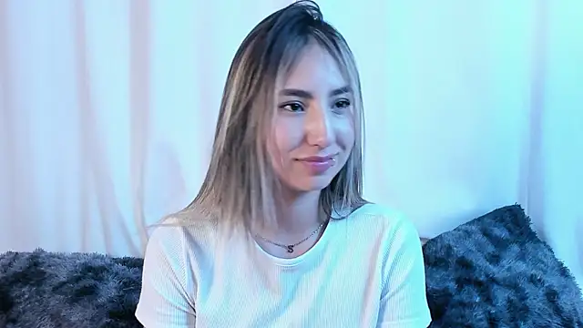  Emma Valka online show from 01.23.25