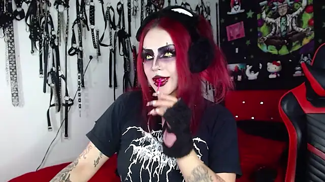 jannaink  online show from 12.23.24