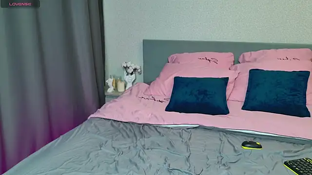 Damn Bae  online show from 03.27.26