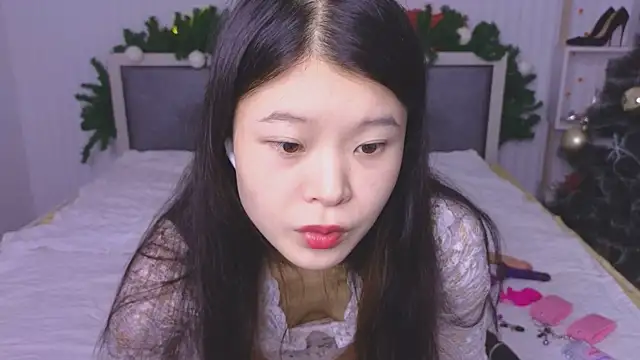 Tina Kim  online show from 12.27.24
