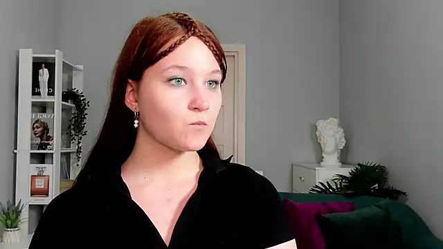 Snapshot of goddess_jee chatting on 03.03.25 goddess jee online show from 03.03.25