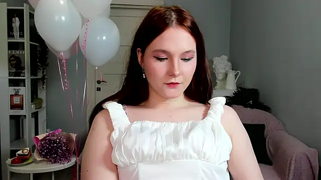 Snapshot of goddess_jee chatting on 03.08.25 goddess jee online show from 03.08.25