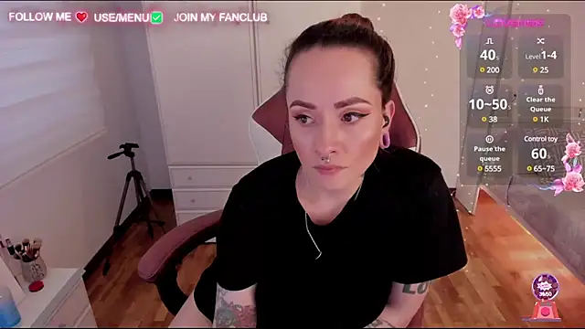 Domina Deivis online show from 02.04.25