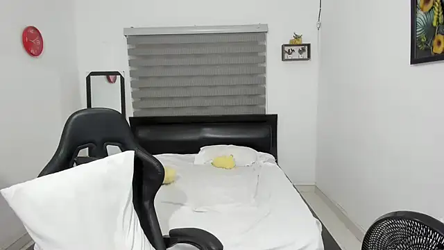 corzoethan online show from 12.02.25