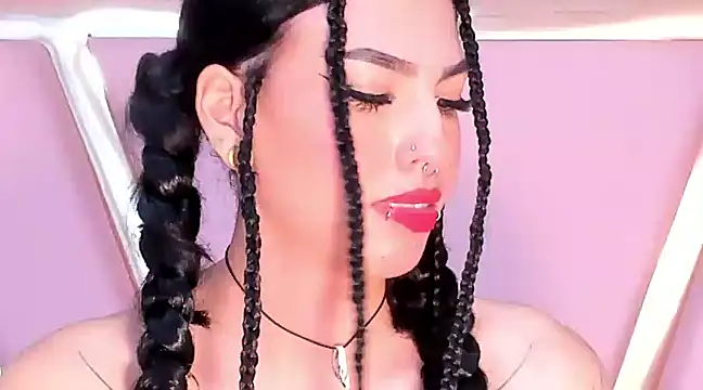 Snapshot of Eva_Benely chatting on 03.07.25 Eva Benely online show from 03.07.25