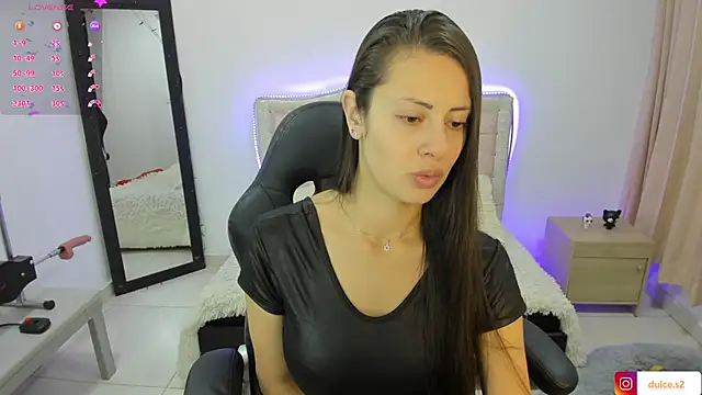 Snapshot of baby_love03 chatting on 02.18.26 baby love03 online show from 02.18.26