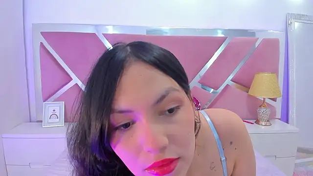 NinnaVous online show from 01.19.26