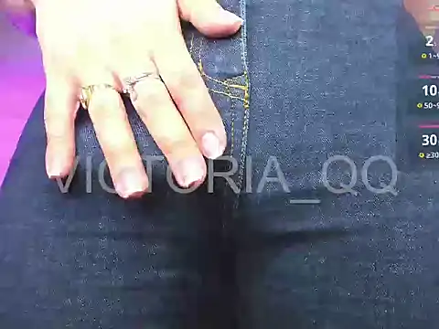 victoria qq online show from 01.10.25