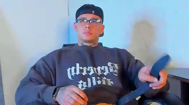 NoahhBrown online show from 02.03.25