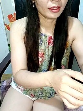 Snapshot of Blythe_69 chatting on 10.31.25 Blythe 69 online show from 10.31.25