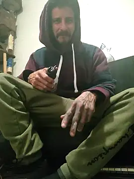 LongDickZee562 online show from 12.17.24