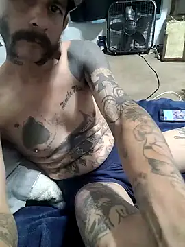 LongDickZee562 online show from 10.20.25