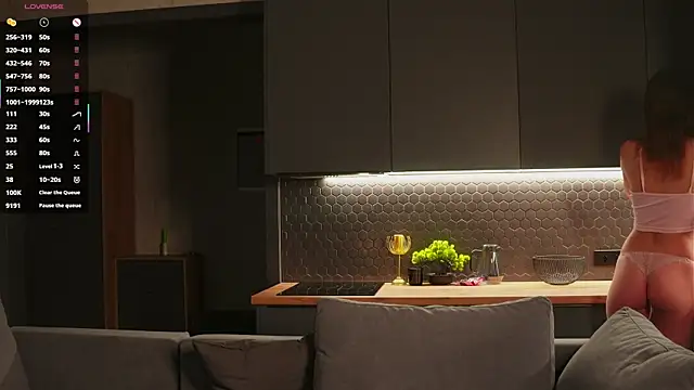 IdaJonesy online show from 11.28.25