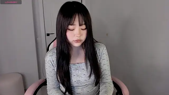 hee young11 online show from 09.18.25