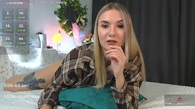 Snapshot of Maria_Shy chatting on 09.11.25 Maria Shy online show from 09.11.25