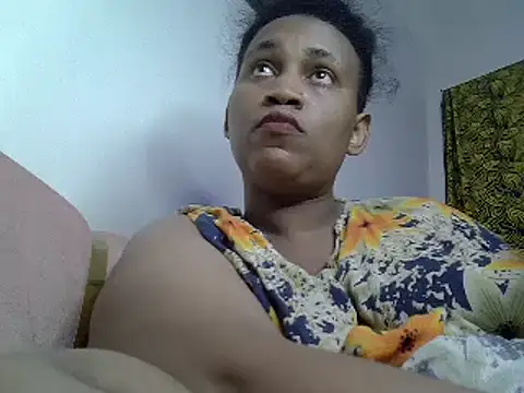 Creamy sweet pussy online show from 02.13.25