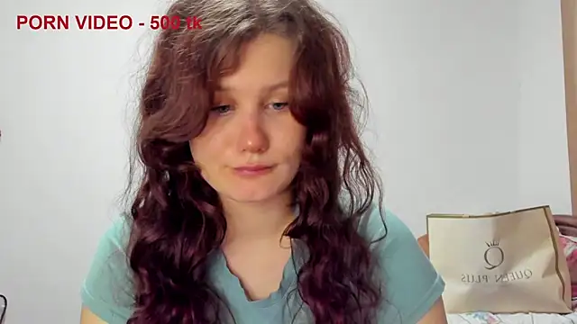 Snapshot of Charlotte_wow chatting on 06.01.26 Charlotte wow online show from 06.01.26