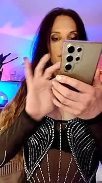 Luna Kitanna online show from 02.16.25